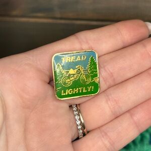 3/$10 Tread Lightly Pin